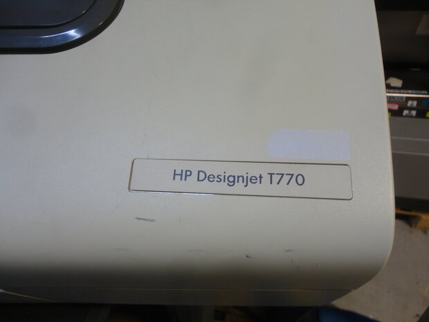 HP DesignJet T770  - A1 Poster PLOTTER  24"  *  Large Format Inkjet Printer CQ305A